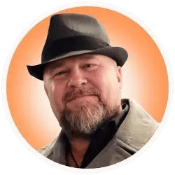 Elevate Your Networking Game: Build Trusted-Relationships with Ease 2 Discover Clay Hicks, the Founder and CEO, of H7 Network